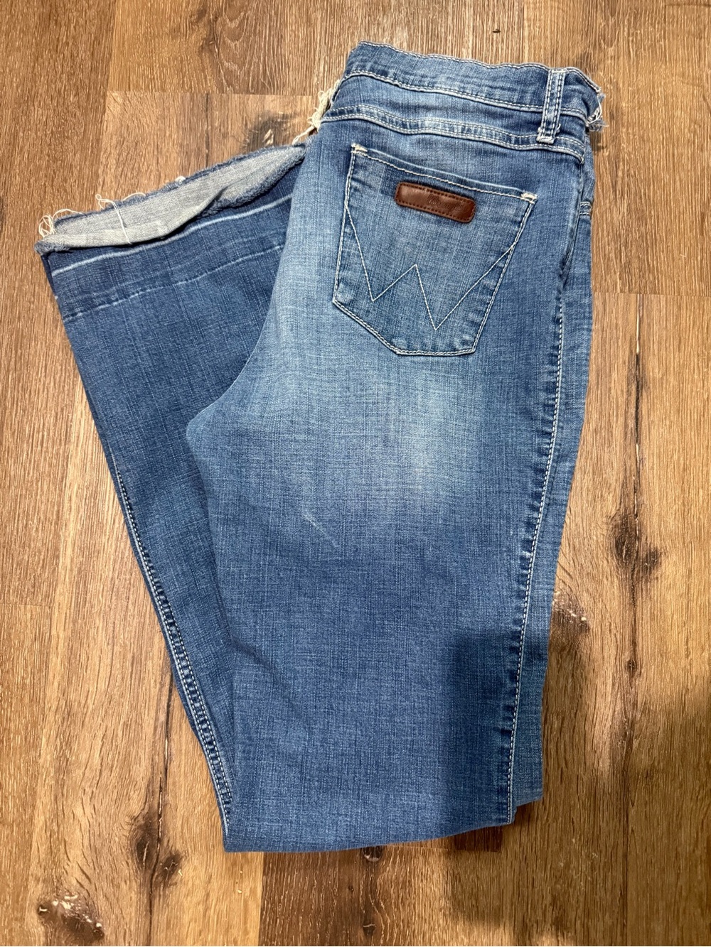 Wrangler women’s jeans 15x34